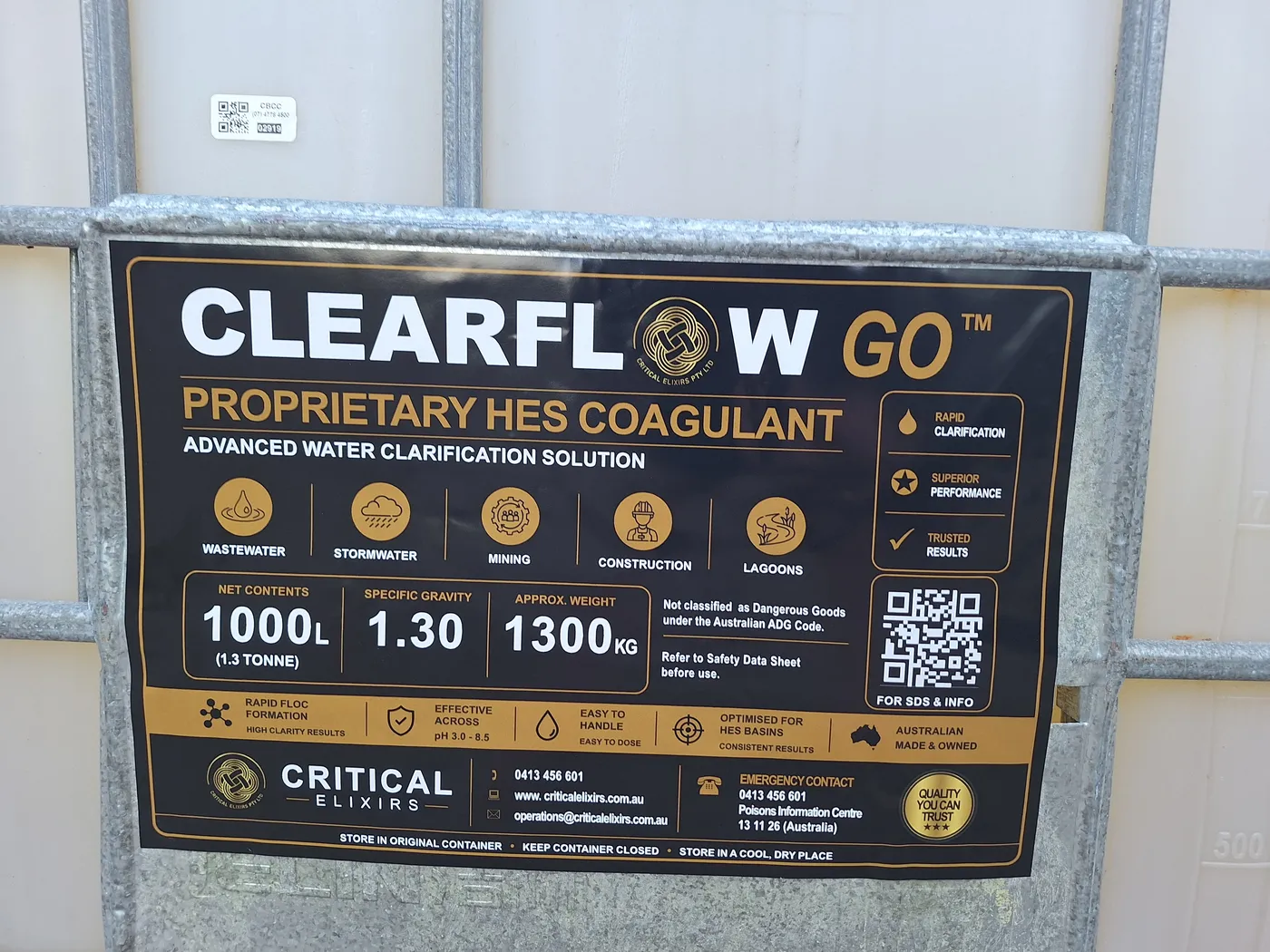 Close-up of a CLEARFLOW GO label on a container